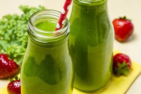 Spirulina i jej wpływ na wątrobę oraz szybkość detoksykacji