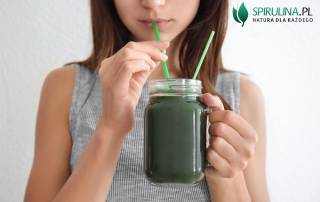 Spirulina i jej wpływ na wątrobę oraz szybkość detoksykacji