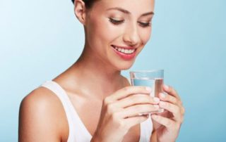 5 bezpiecznych sposobów aby pozbyć się wody z organizmu