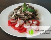 Makaron gryczany z ziołami