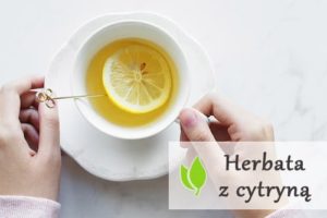 Herbata z cytryną - szkodzi czy pomaga?